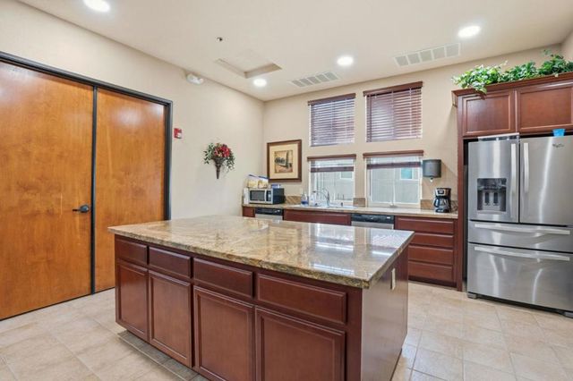 618 Machado Street, Los Banos, CA 93635