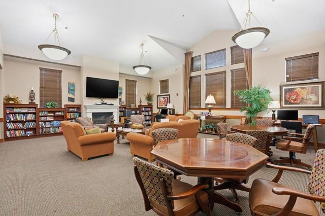 618 Machado Street, Los Banos, CA 93635