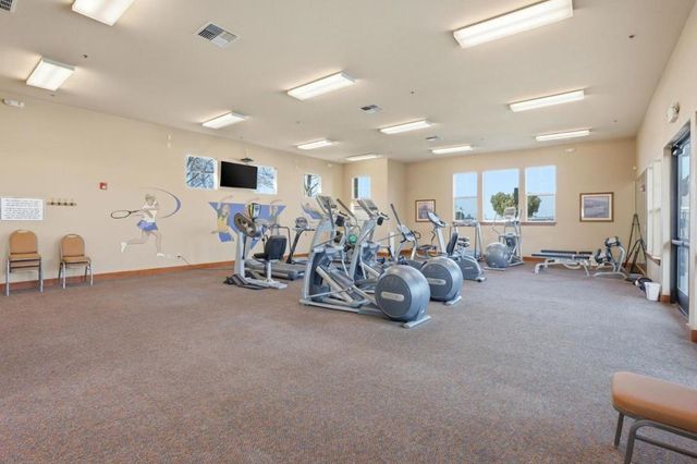 618 Machado Street, Los Banos, CA 93635