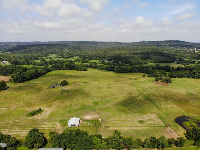 14806 Prairie Grove Lake Road, Prairie Grove, AR 72753