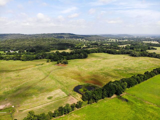 14806 Prairie Grove Lake Road, Prairie Grove, AR 72753