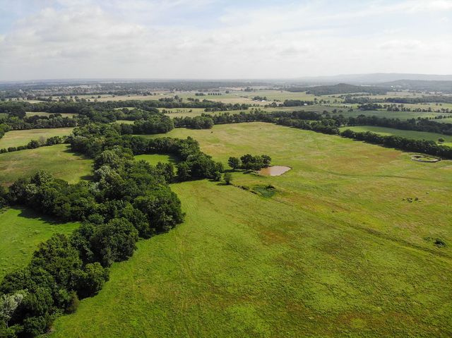 14806 Prairie Grove Lake Road, Prairie Grove, AR 72753