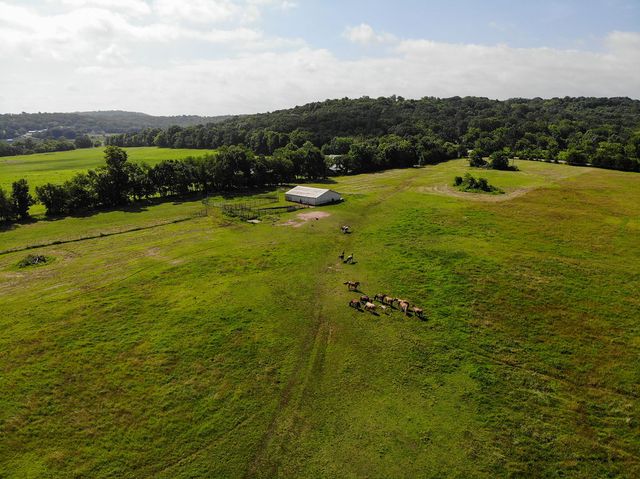 14806 Prairie Grove Lake Road, Prairie Grove, AR 72753