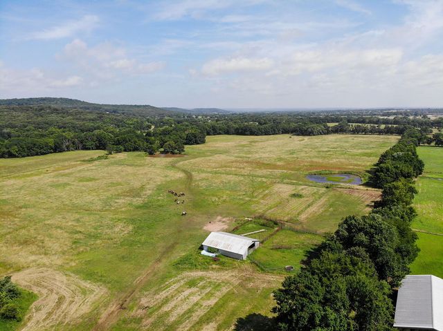 14806 Prairie Grove Lake Road, Prairie Grove, AR 72753