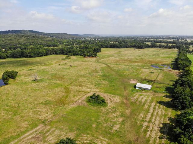 14806 Prairie Grove Lake Road, Prairie Grove, AR 72753