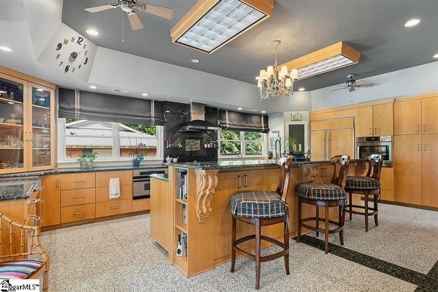 325 Lanham Circle, Spartanburg, SC 29307