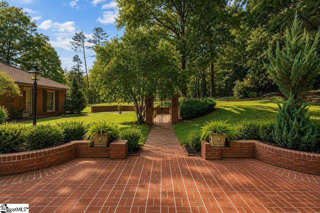 325 Lanham Circle, Spartanburg, SC 29307