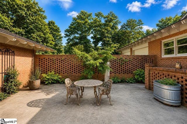 325 Lanham Circle, Spartanburg, SC 29307