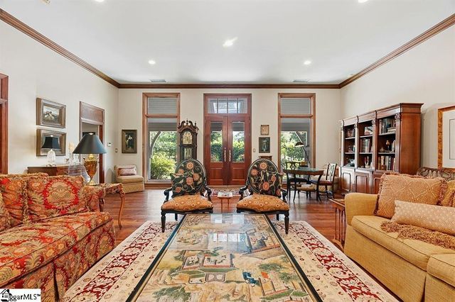 325 Lanham Circle, Spartanburg, SC 29307