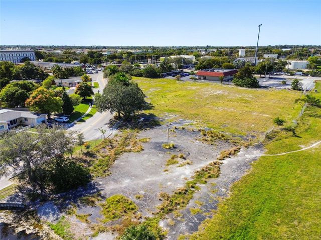 3900 NW 37th Street, Lauderdale Lakes, FL 33309