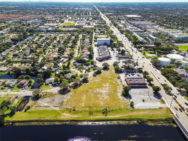 3900 NW 37th Street, Lauderdale Lakes, FL 33309