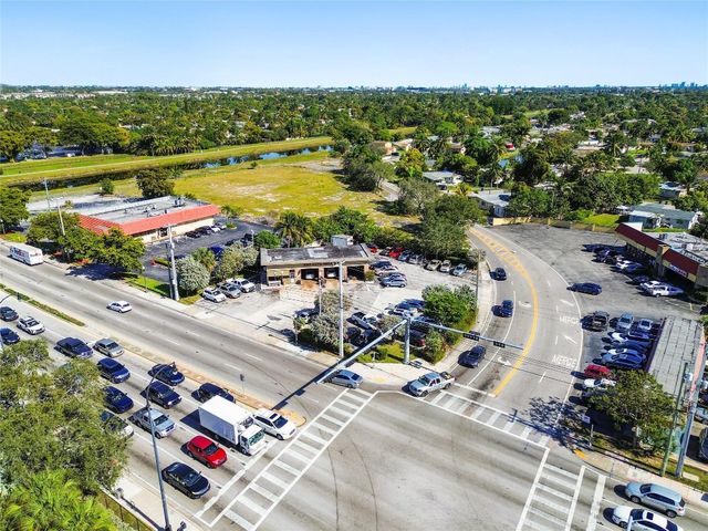 3900 NW 37th Street, Lauderdale Lakes, FL 33309