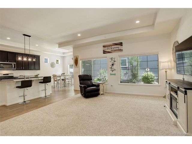 6717 Golden Briar Ln, Colorado Springs, CO 80927