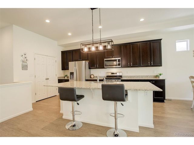 6717 Golden Briar Ln, Colorado Springs, CO 80927