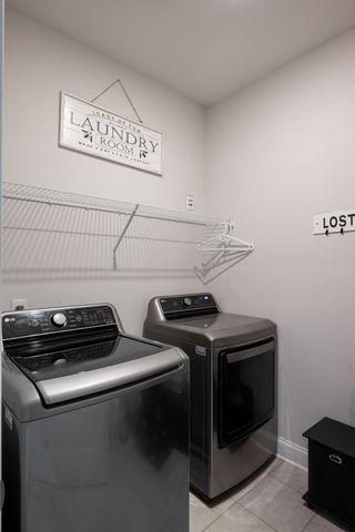 1717 Boardwalk Pl, Gallatin, TN 37066