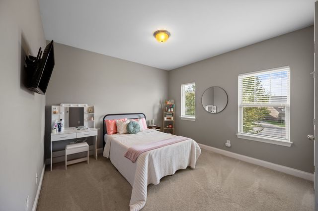 1717 Boardwalk Pl, Gallatin, TN 37066