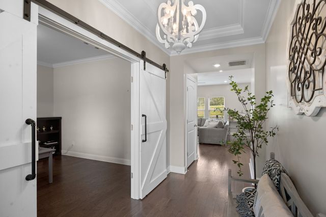 1717 Boardwalk Pl, Gallatin, TN 37066