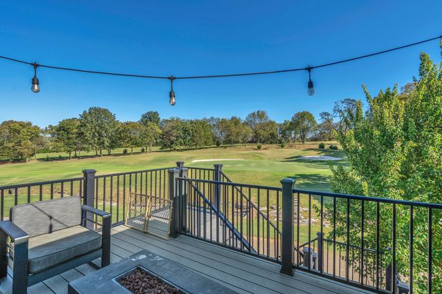 1717 Boardwalk Pl, Gallatin, TN 37066