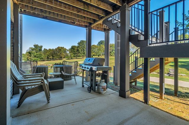 1717 Boardwalk Pl, Gallatin, TN 37066