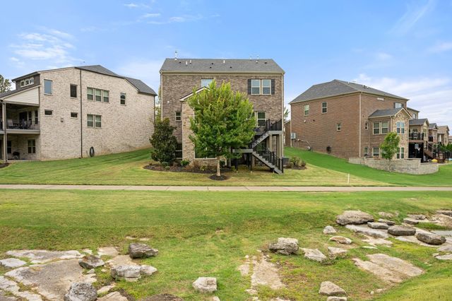 1717 Boardwalk Pl, Gallatin, TN 37066