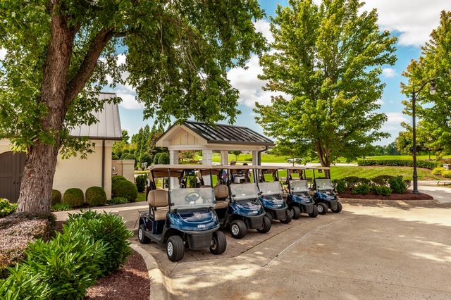 1717 Boardwalk Pl, Gallatin, TN 37066