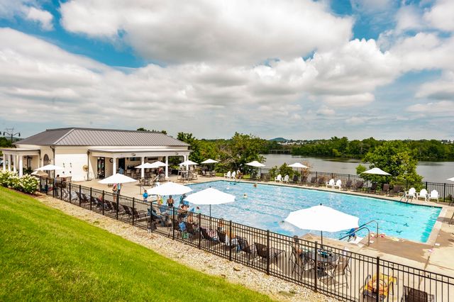 1717 Boardwalk Pl, Gallatin, TN 37066