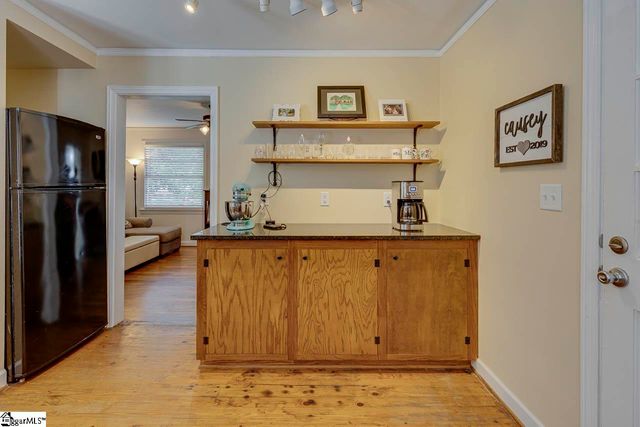 201 Darlington Avenue, Greenville, SC 29609