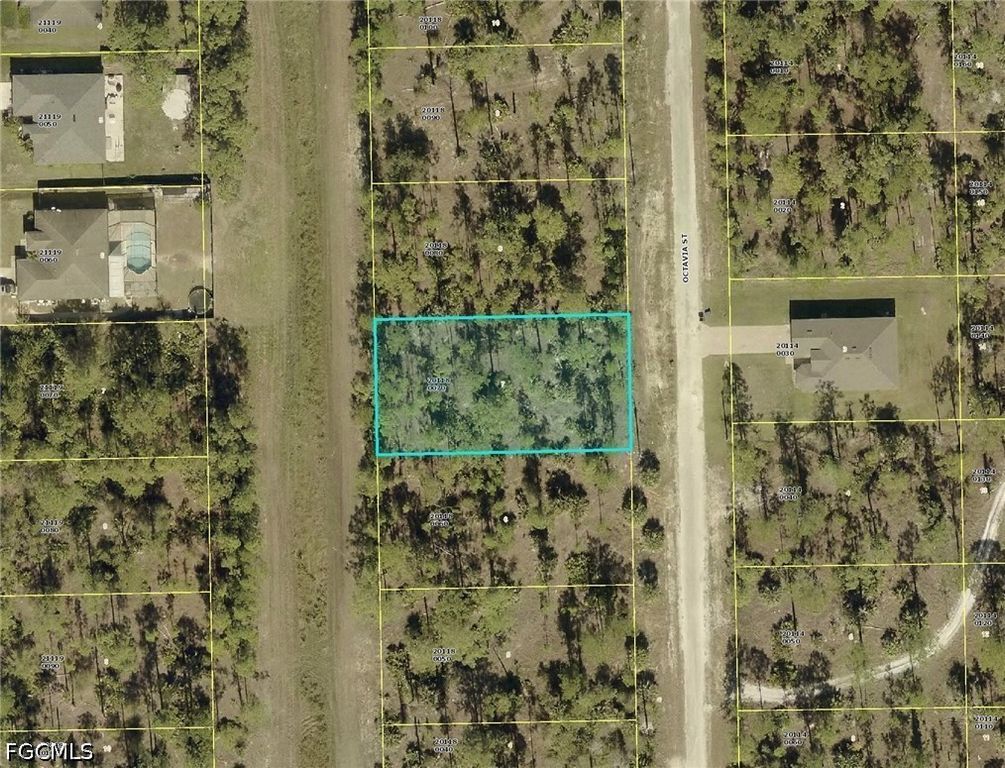 1855 Octavia ST, Lehigh Acres, FL 33972