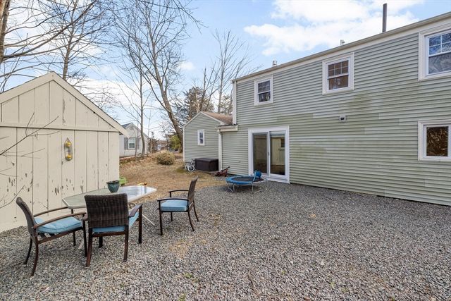 9 Glen Ave A, Burlington, MA 01803