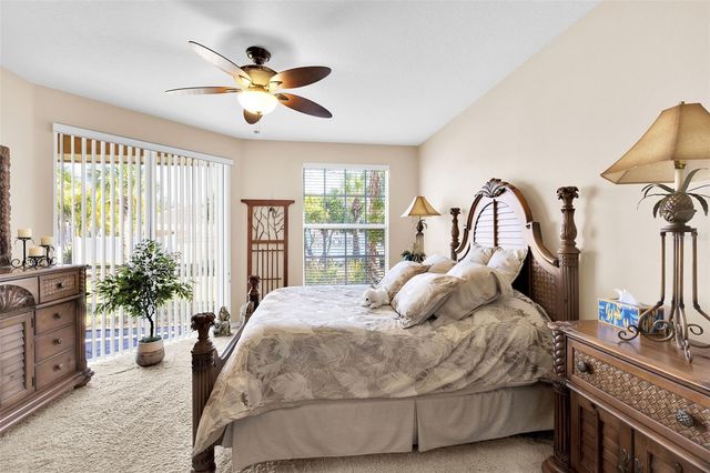 4533 CINNAMON DRIVE 2707, Sarasota, FL 34238