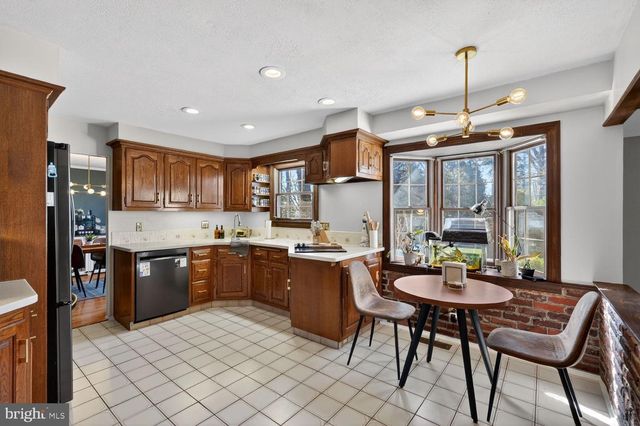 752 COTSWOLD RD, Somerdale, NJ 08083