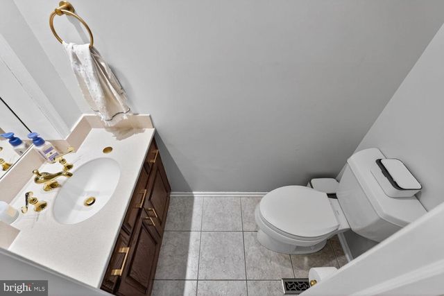 752 COTSWOLD RD, Somerdale, NJ 08083