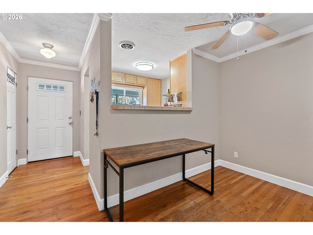 9333 N LOMBARD St 19, Portland, OR 97203