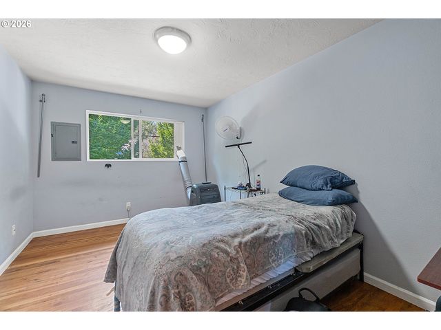 9333 N LOMBARD St 19, Portland, OR 97203