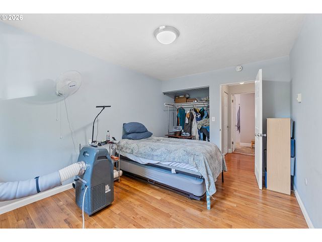 9333 N LOMBARD St 19, Portland, OR 97203