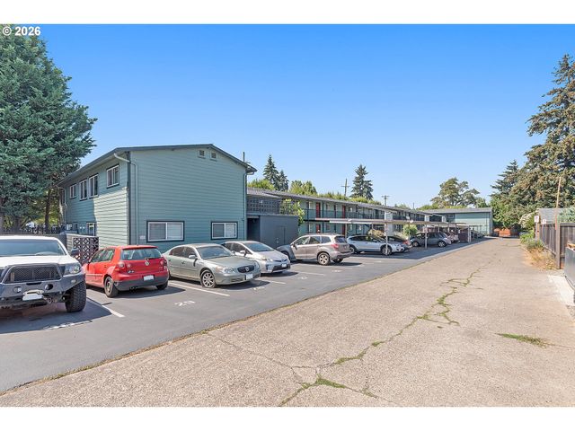 9333 N LOMBARD St 19, Portland, OR 97203