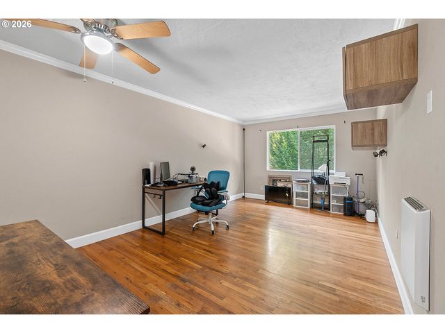 9333 N LOMBARD St 19, Portland, OR 97203