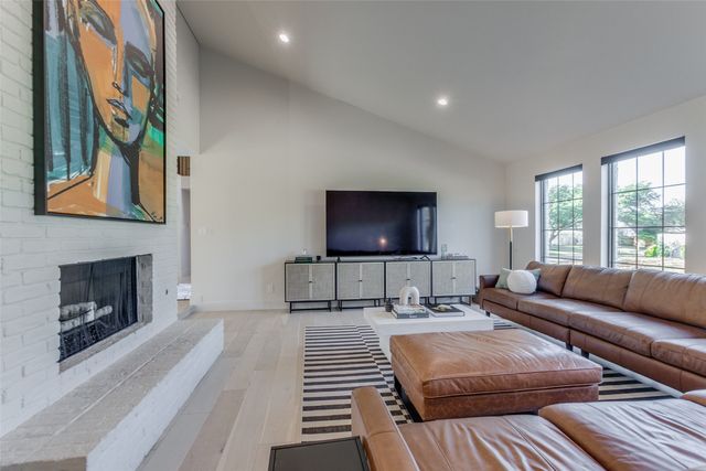 15710 Nedra Way, Dallas, TX 75248