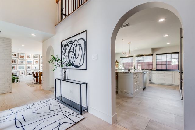 15710 Nedra Way, Dallas, TX 75248