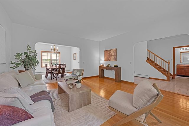 320 Marshall St, Paxton, MA 01612