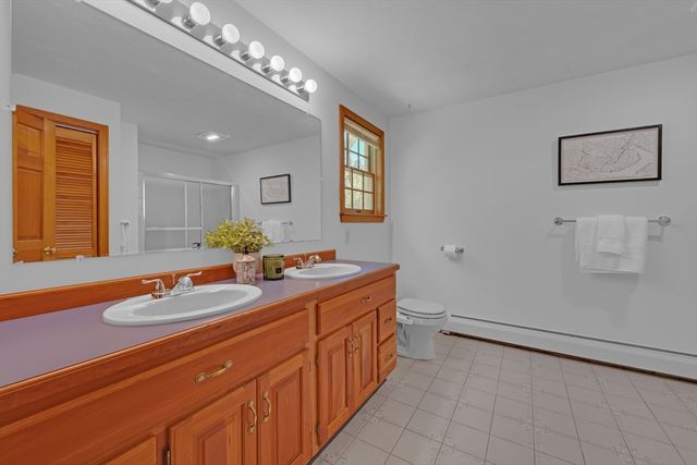 320 Marshall St, Paxton, MA 01612
