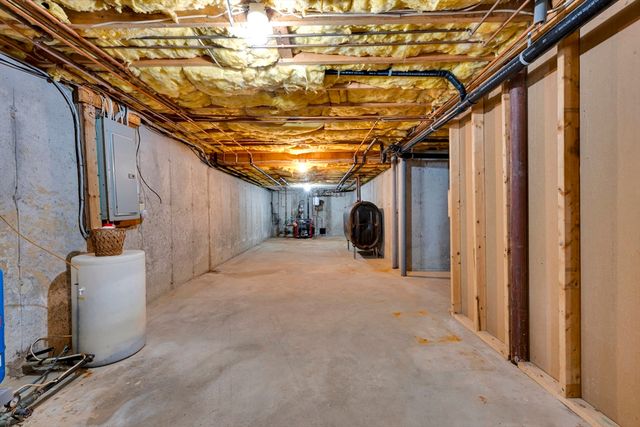320 Marshall St, Paxton, MA 01612