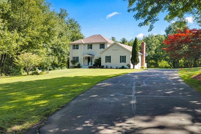 320 Marshall St, Paxton, MA 01612