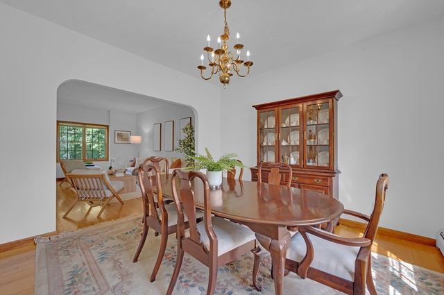 320 Marshall St, Paxton, MA 01612
