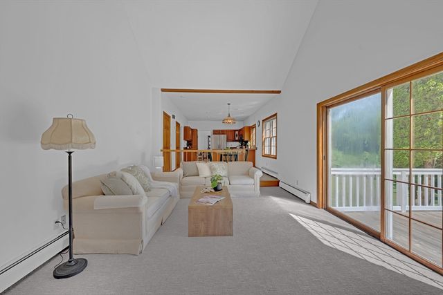 320 Marshall St, Paxton, MA 01612
