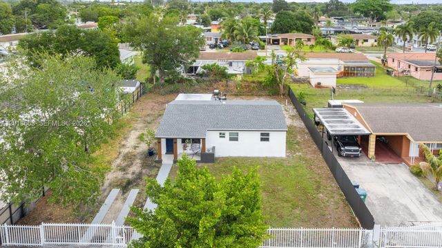 3521 NW 171st Ter, Miami Gardens, FL 33056
