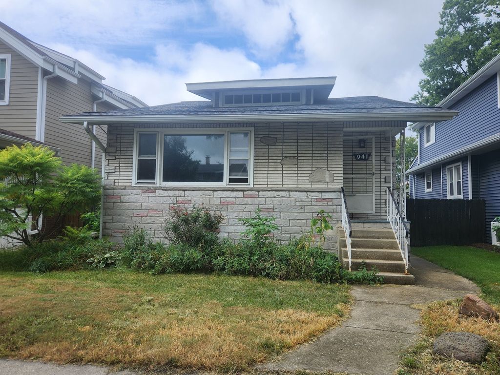 941 N Lombard Avenue, Oak Park, IL 60302