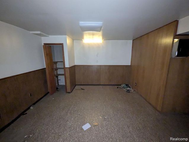 16580 Winston Street, Detroit, MI 48219