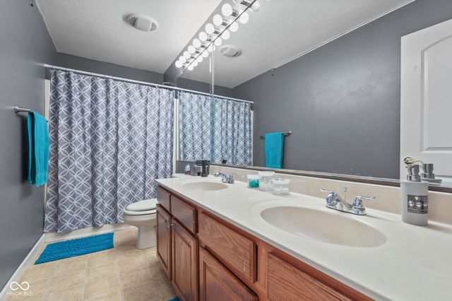 19371 Sandbar Drive, Noblesville, IN 46062