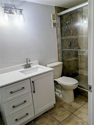 7160 Fairway Dr J18, Miami Lakes, FL 33014